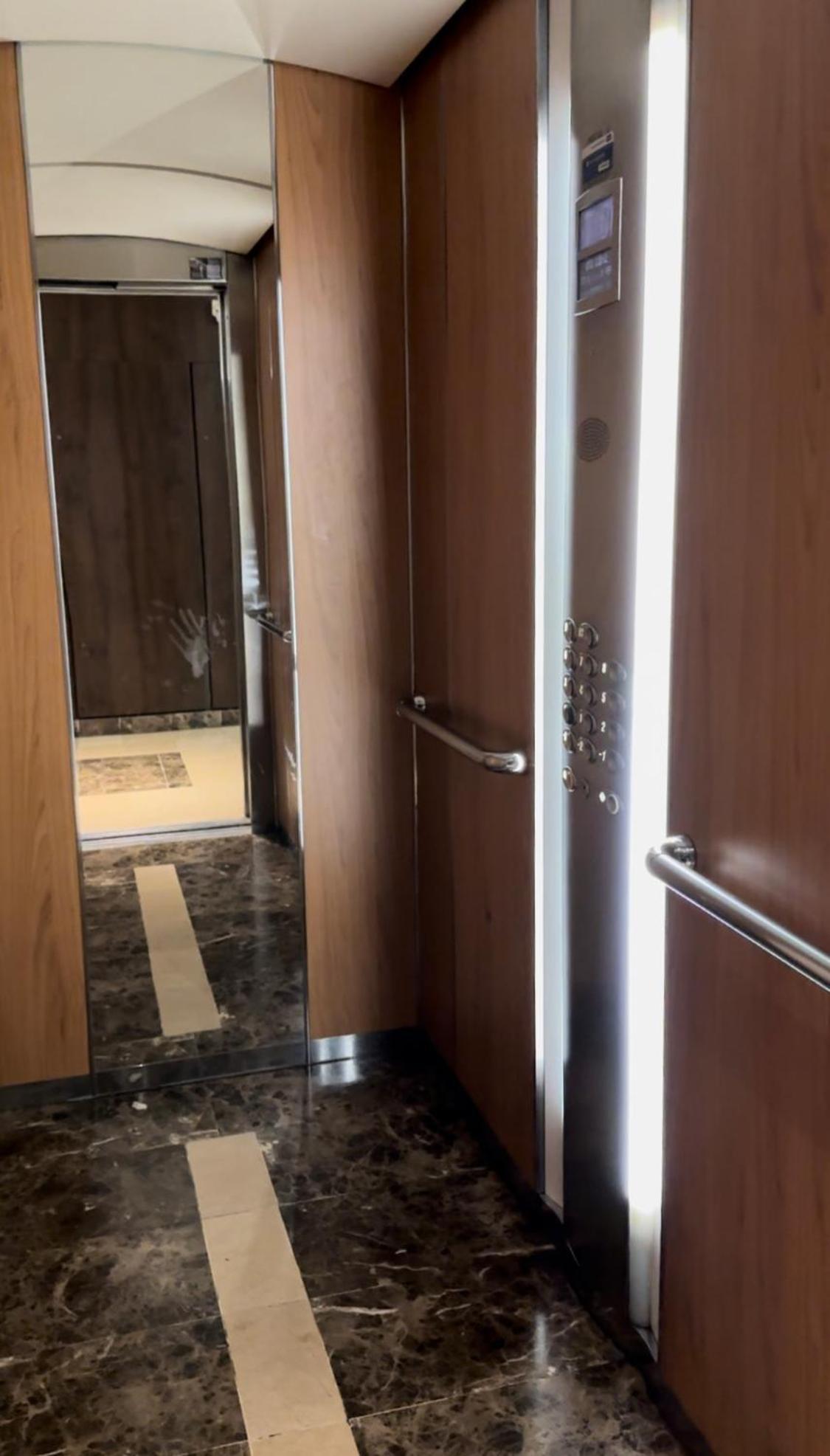 Paris-Montrouge Magnifique Appartement 3 Pieces De 75M2 Avec Parking - Tres Cosy Pour 1 - 8 Personnes Refait A Neuf -Entire Apartment Luxurious And Warm -Montrouge Paris 14Eme - Proche Aeroport Orly Parc Expositions Porte De Versailles Free Wifi Grat ภายนอก รูปภาพ