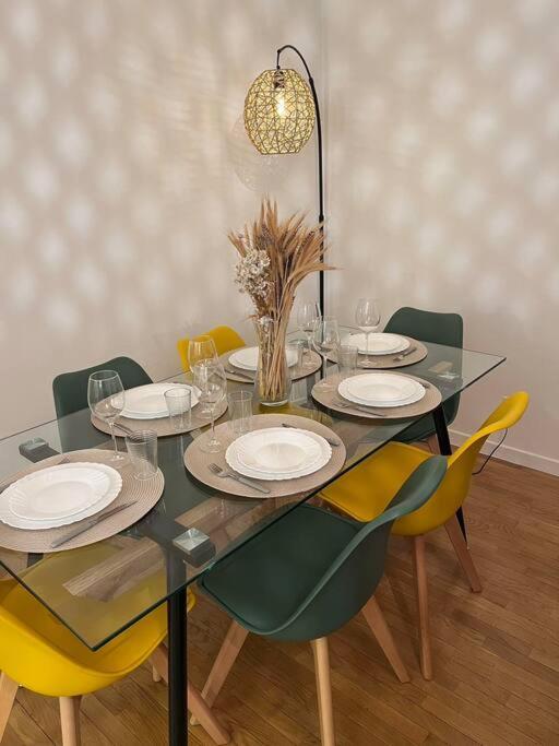 Paris-Montrouge Magnifique Appartement 3 Pieces De 75M2 Avec Parking - Tres Cosy Pour 1 - 8 Personnes Refait A Neuf -Entire Apartment Luxurious And Warm -Montrouge Paris 14Eme - Proche Aeroport Orly Parc Expositions Porte De Versailles Free Wifi Grat ภายนอก รูปภาพ